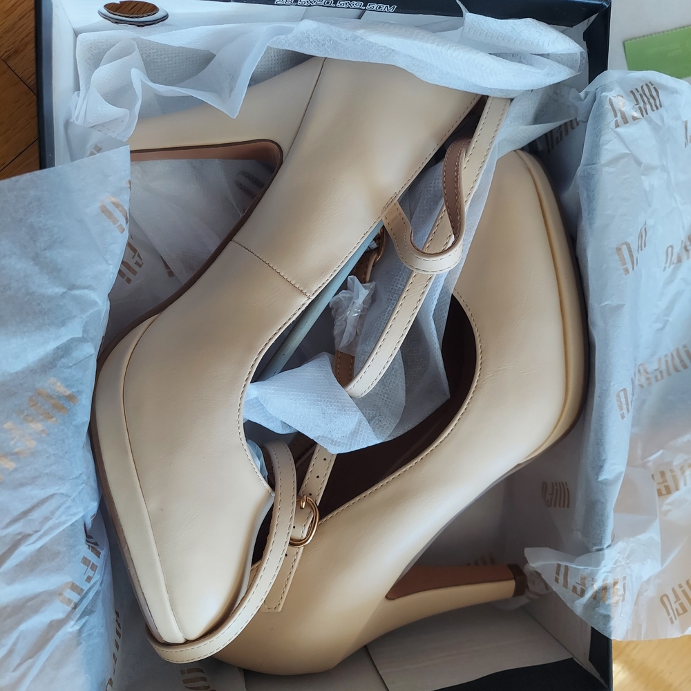 Beige Pumps With Ankle Straps